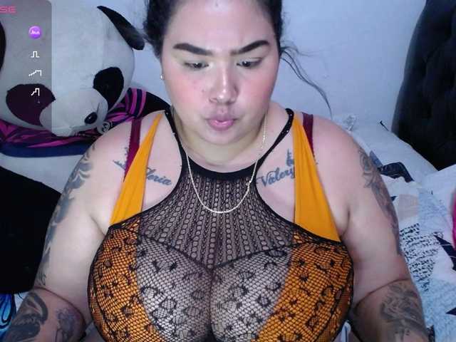 GabiBigBoobs live cam on BongaCams