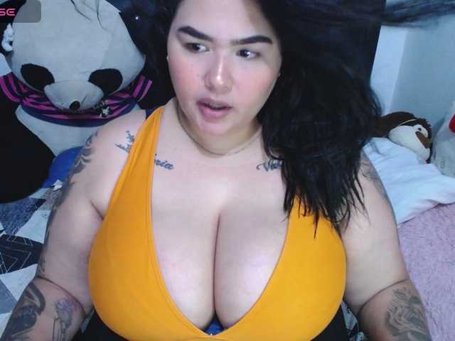 GabiBigBoobs live cam on BongaCams