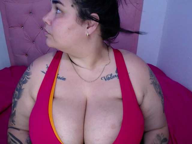 GabiBigBoobs live cam on BongaCams