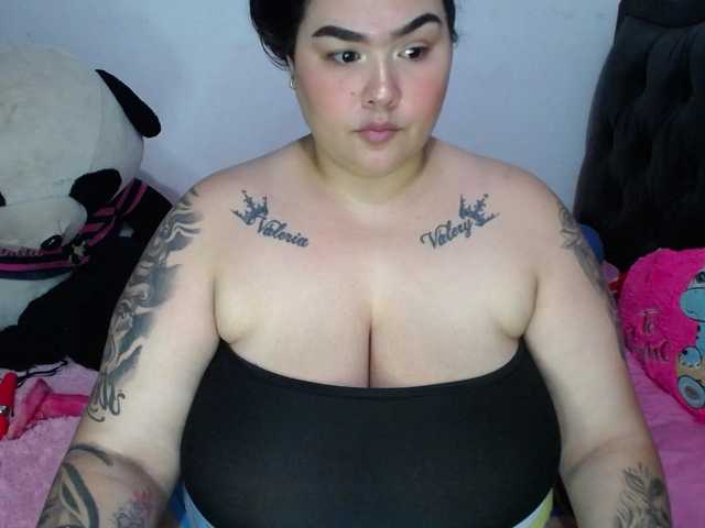 GabiBigBoobs live cam on BongaCams