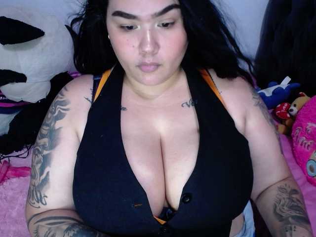GabiBigBoobs live cam on BongaCams