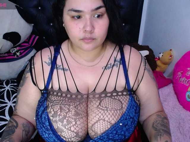 GabiBigBoobs live cam on BongaCams