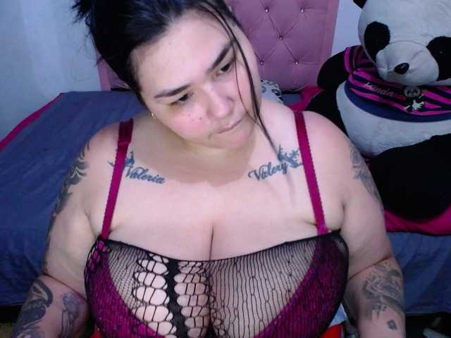 GabiBigBoobs live cam on BongaCams