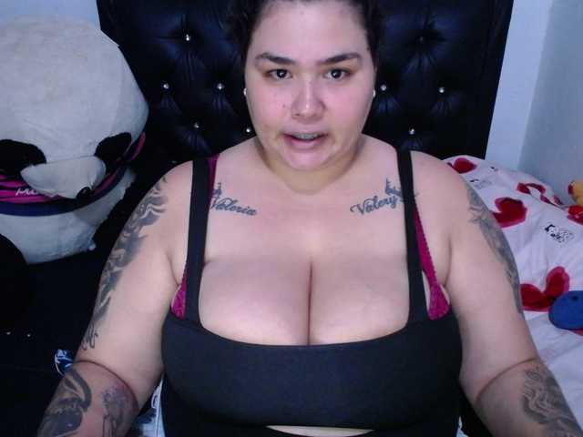 GabiBigBoobs live cam on BongaCams