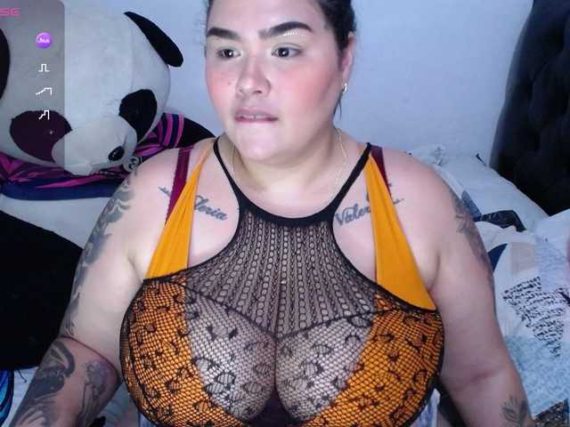 GabiBigBoobs live cam on BongaCams