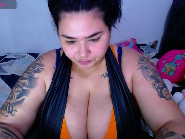 GabiBigBoobs live cam on BongaCams