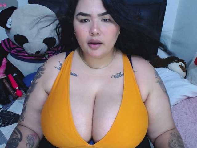 GabiBigBoobs live cam on BongaCams