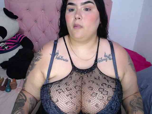 GabiBigBoobs webcam