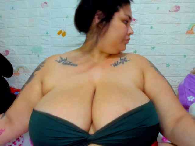 GabiBigBoobs