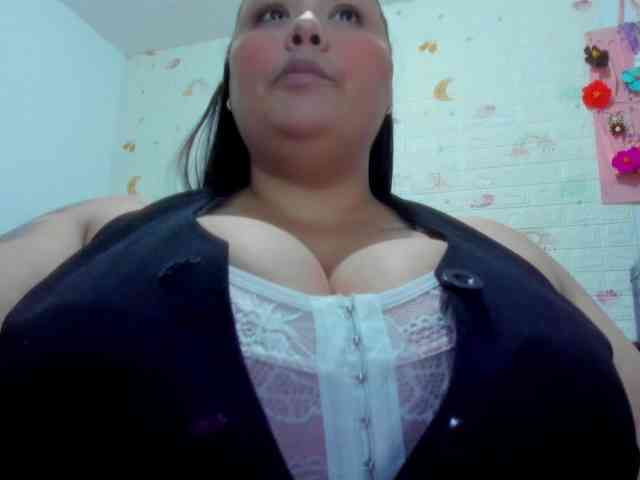 GabiBigBoobs Live Webcam on BongaCams