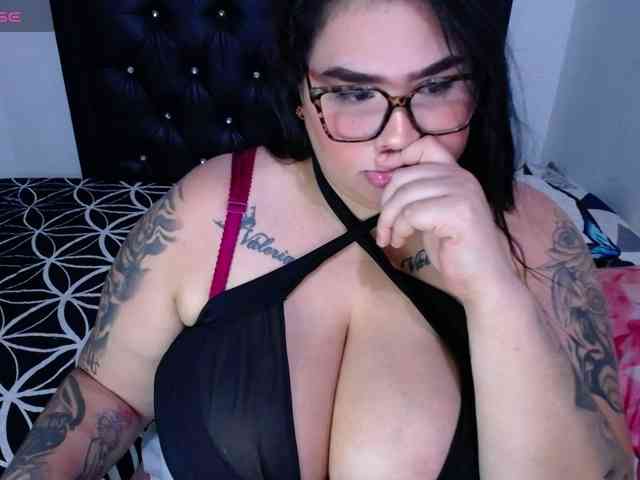 GabiBigBoobs webcam