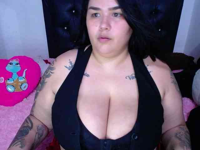 GabiBigBoobs webcam