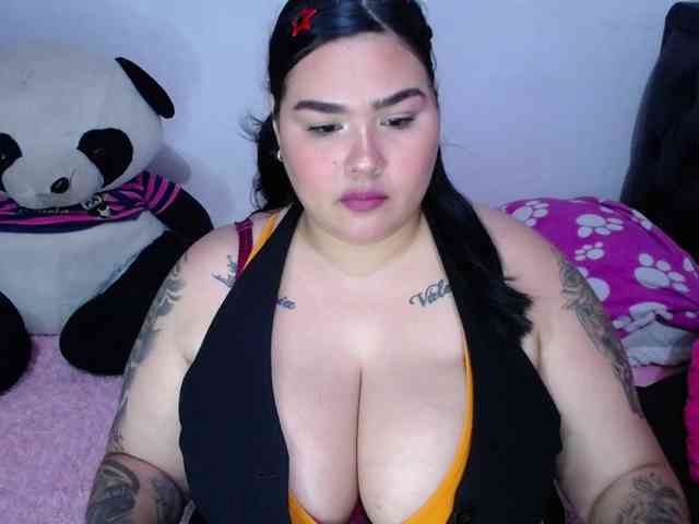 GabiBigBoobs GabiBigBoobs