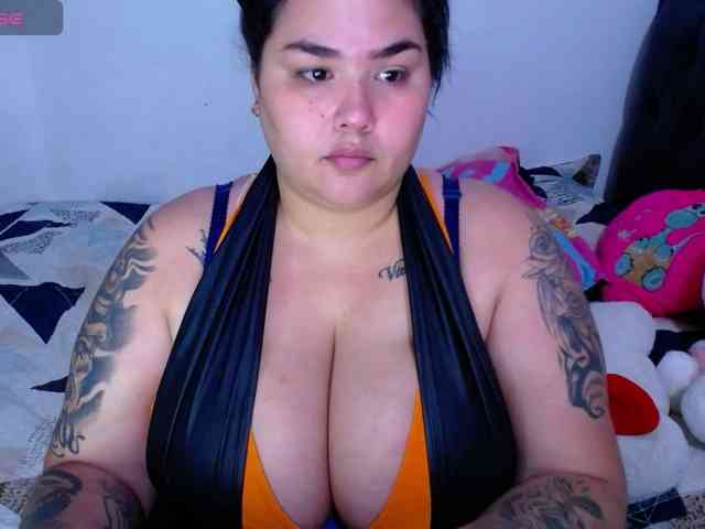 模特: GabiBigBoobs