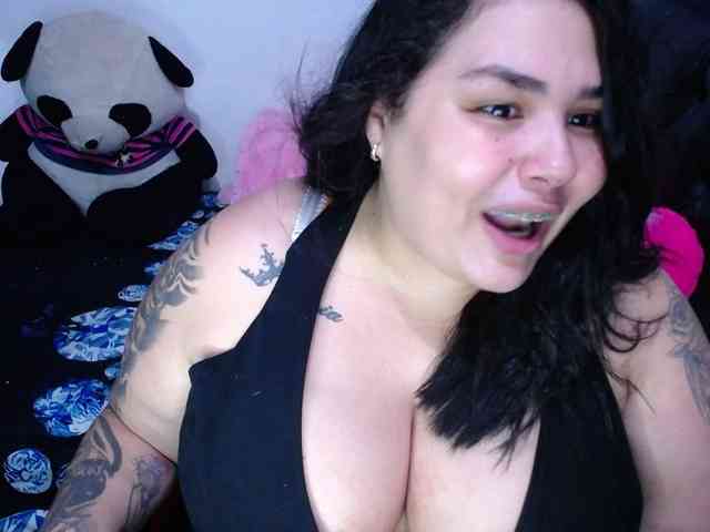 GabiBigBoobs webcam