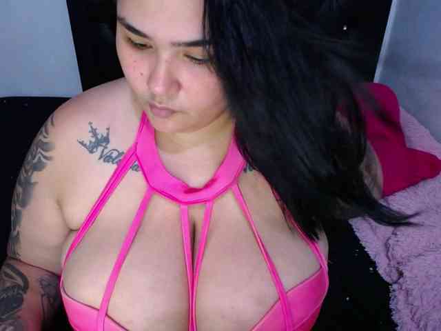 GabiBigBoobs webcam