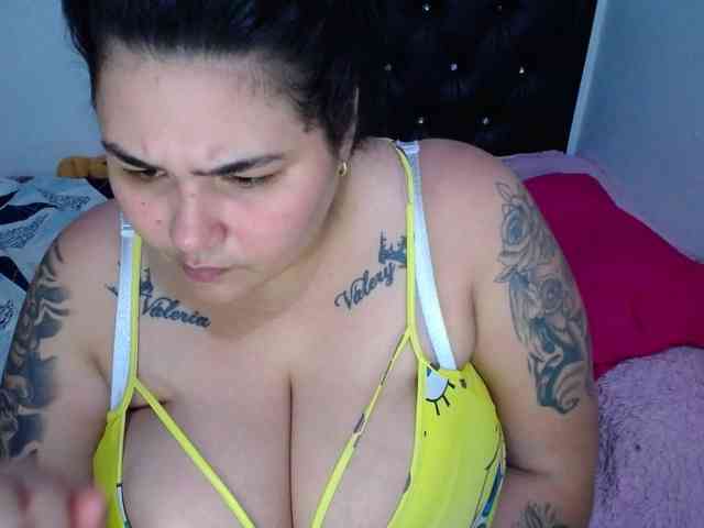 GabiBigBoobs webcam