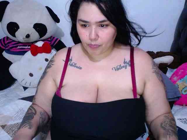 GabiBigBoobs webcam