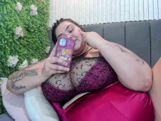 GabiBigBoobs webcam
