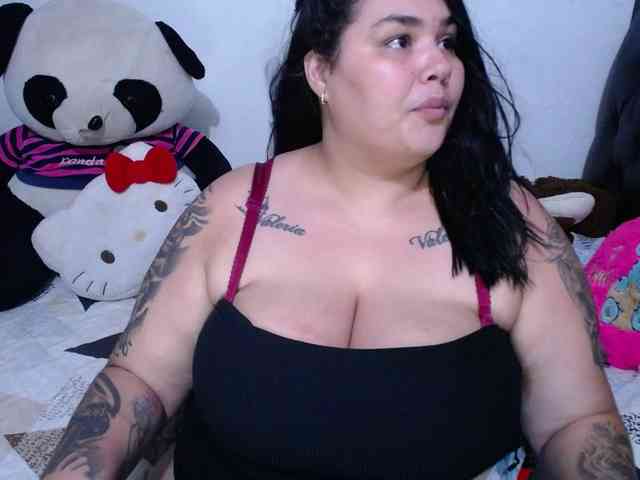 GabiBigBoobs webcam