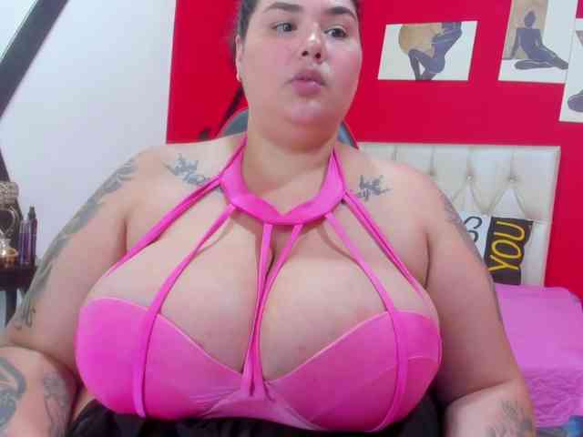 GabiBigBoobs GabiBigBoobs