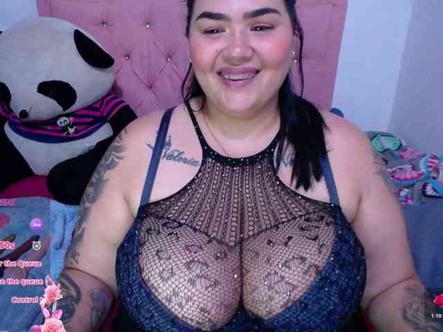 GabiBigBoobs webcam