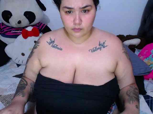 GabiBigBoobs webcam