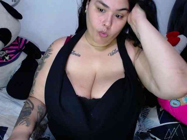 GabiBigBoobs webcam
