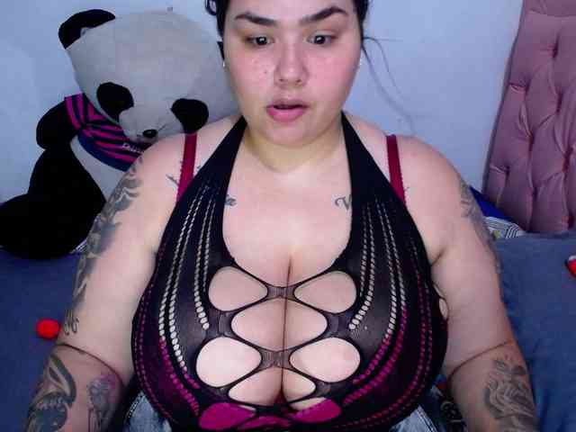 GabiBigBoobs webcam