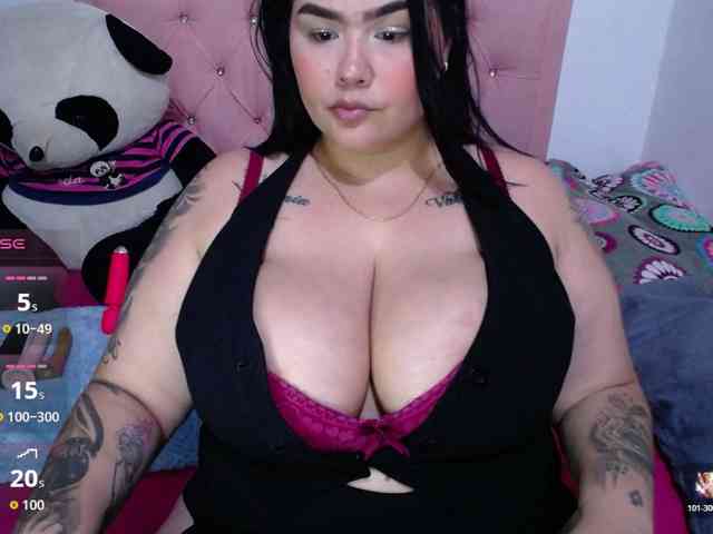 GabiBigBoobs webcam