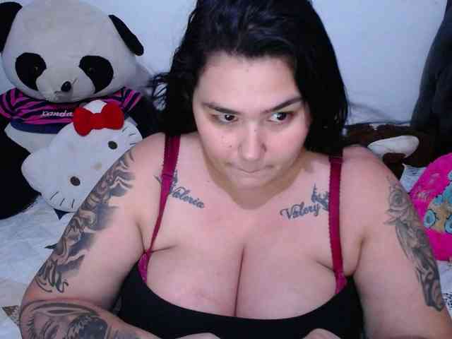 GabiBigBoobs webcam