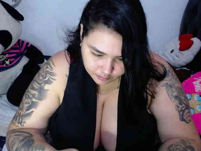 GabiBigBoobs webcam