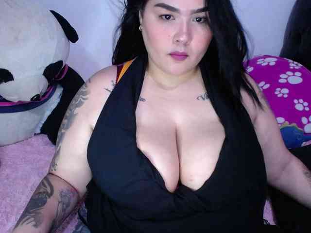 GabiBigBoobs webcam