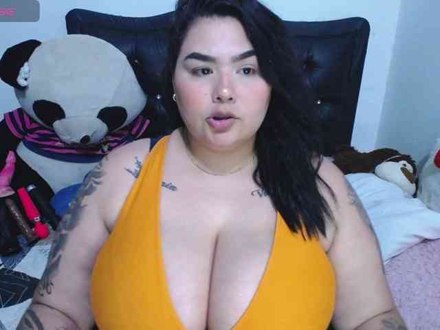 GabiBigBoobs webcam
