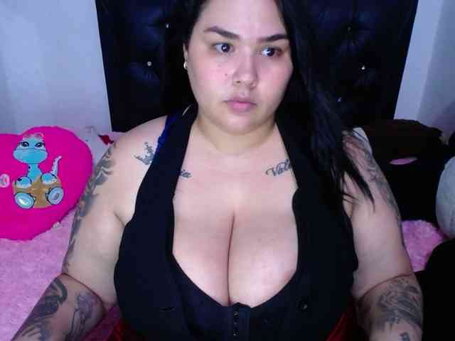 GabiBigBoobs webcam
