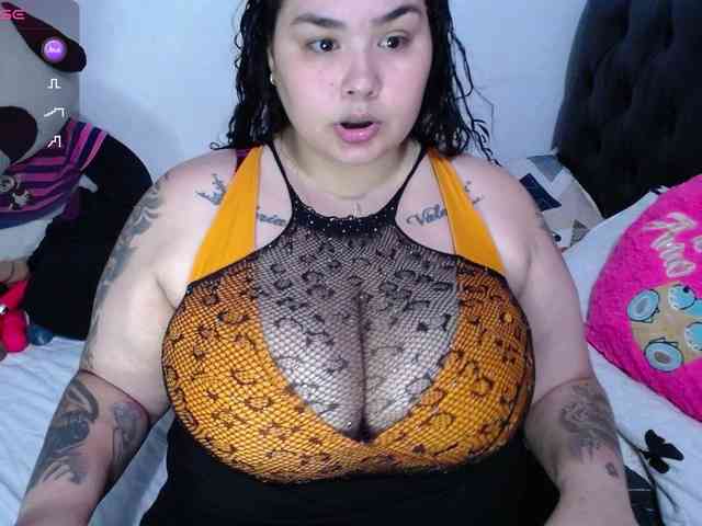 GabiBigBoobs Live Webcam on BongaCams