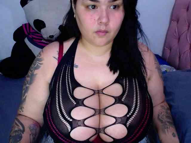 GabiBigBoobs webcam