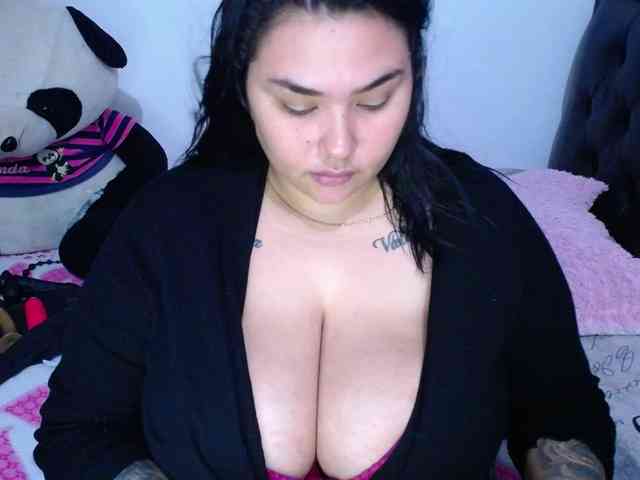 GabiBigBoobs webcam