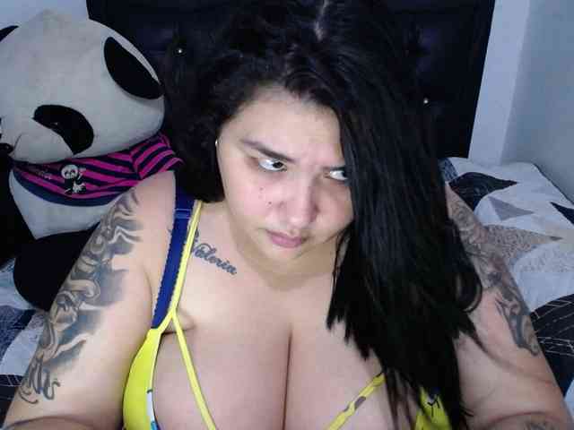 GabiBigBoobs webcam