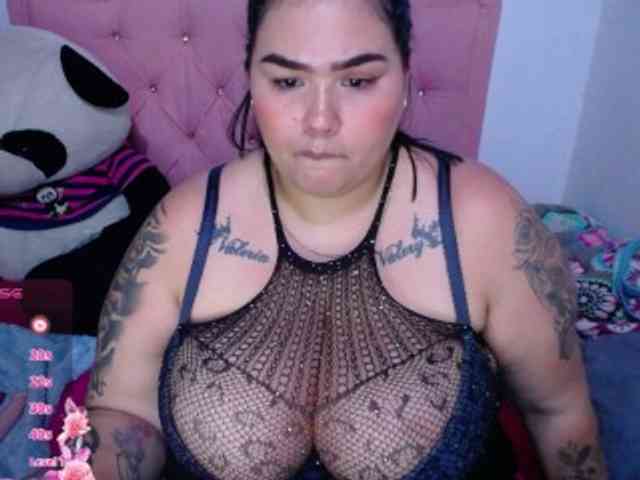 GabiBigBoobs webcam