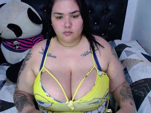 GabiBigBoobs webcam