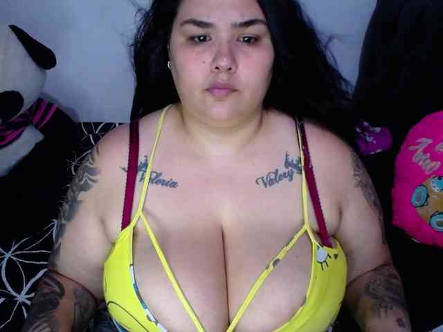 GabiBigBoobs webcam
