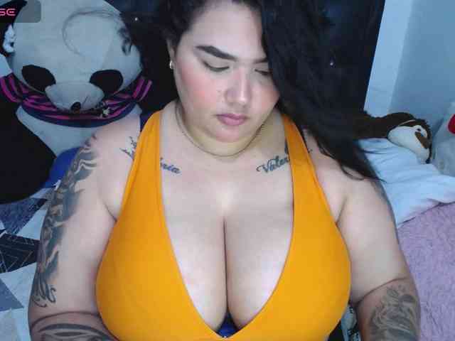GabiBigBoobs