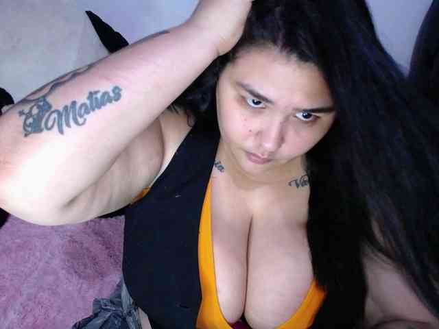 GabiBigBoobs GabiBigBoobs
