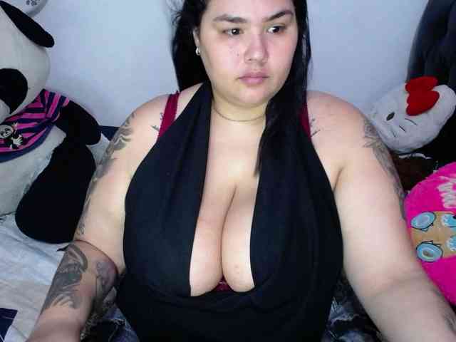 GabiBigBoobs webcam