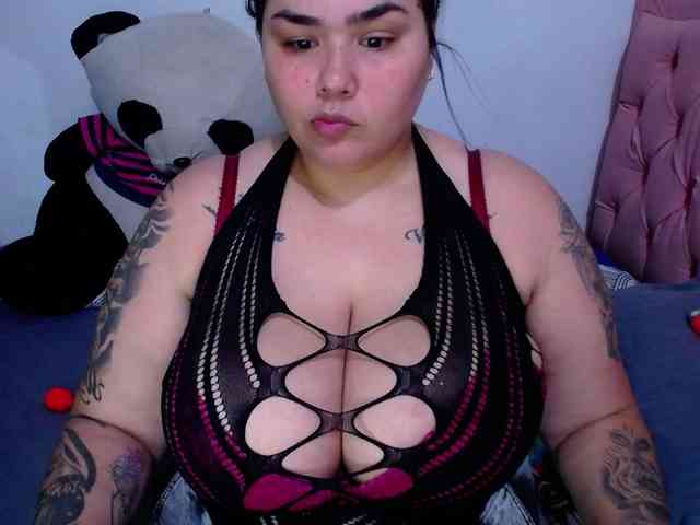 GabiBigBoobs webcam