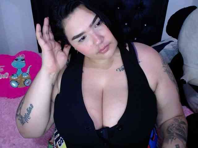 GabiBigBoobs webcam