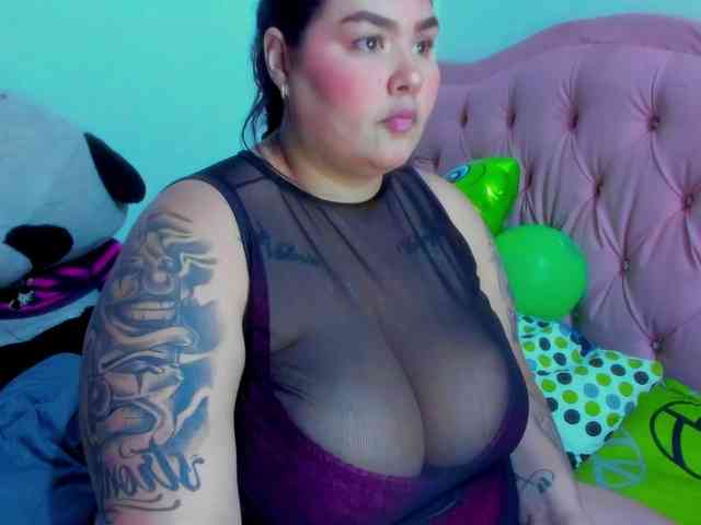 GabiBigBoobs webcam