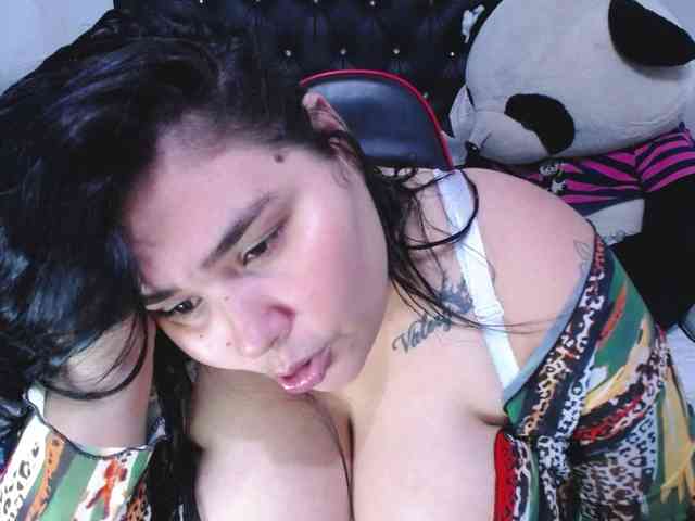 GabiBigBoobs webcam