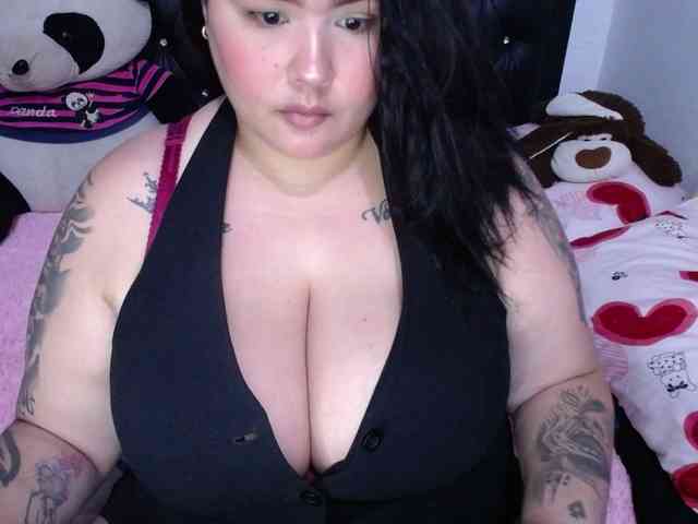 GabiBigBoobs Live Webcam on BongaCams